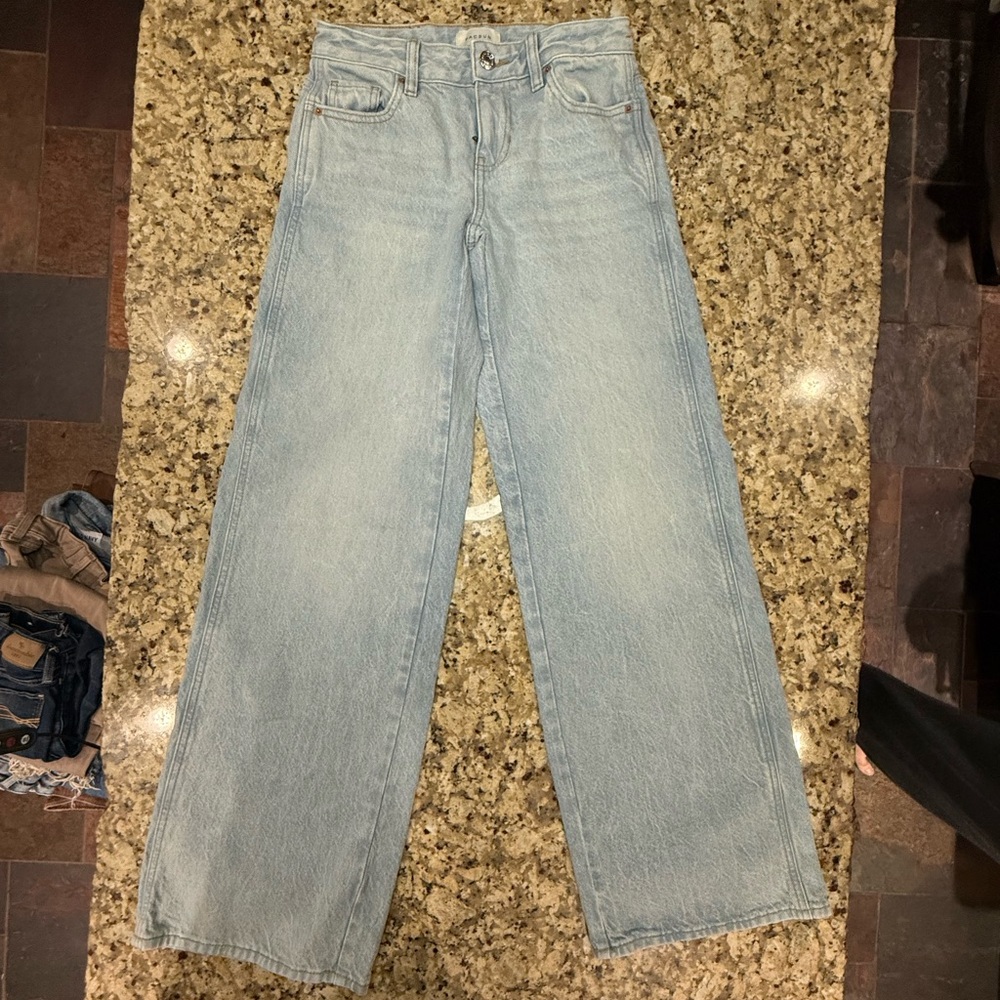Trendy PacSun low rise baggy jeans